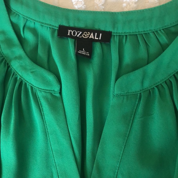 Roz&Ali size L. Green. - Picture 2 of 2